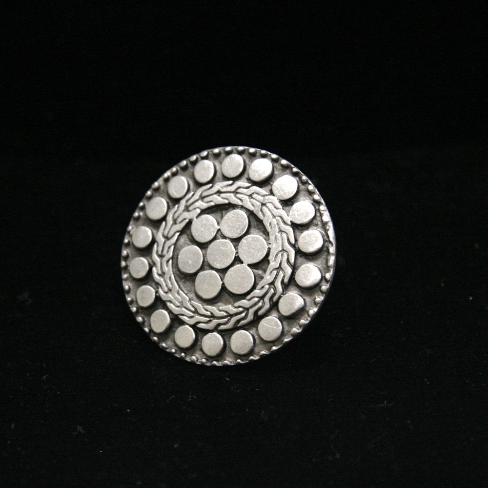 Modern Silver Flower Circles Ring NWT